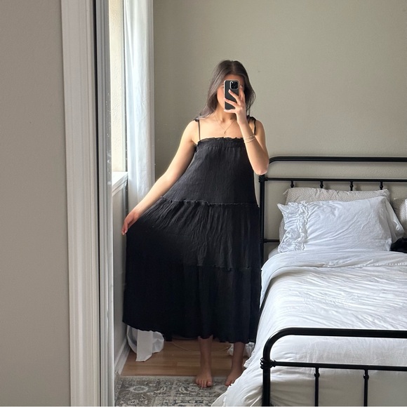 Altar’d state black cami maxi dress size small - Picture 2 of 8